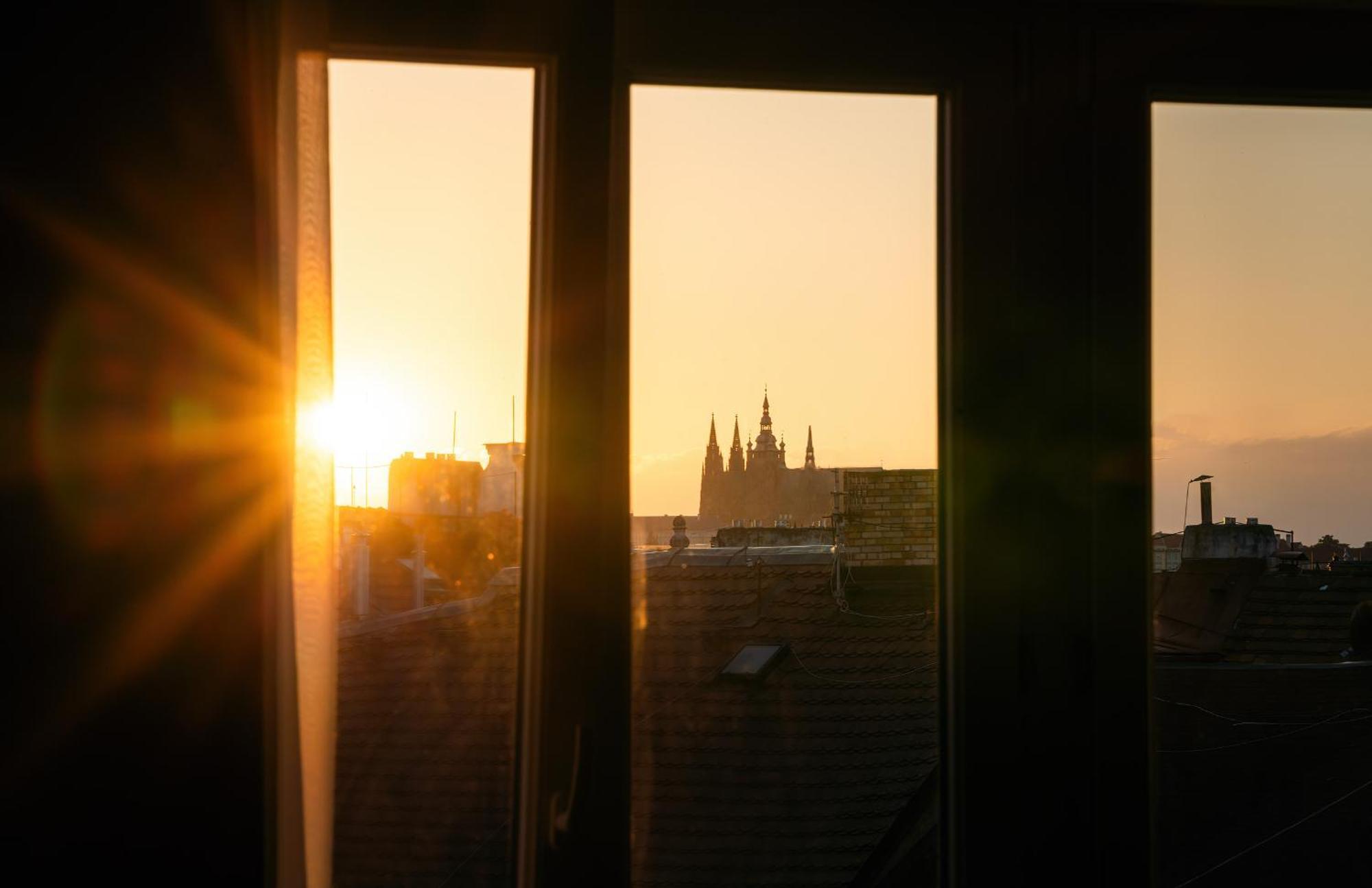 Michal&Michael'S Central Apartments Praag Buitenkant foto