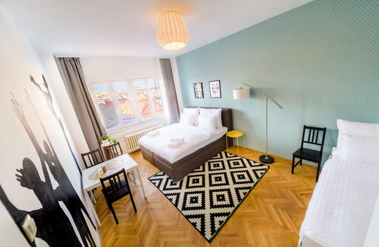 Michal&Michael'S Central Apartments Praag Buitenkant foto