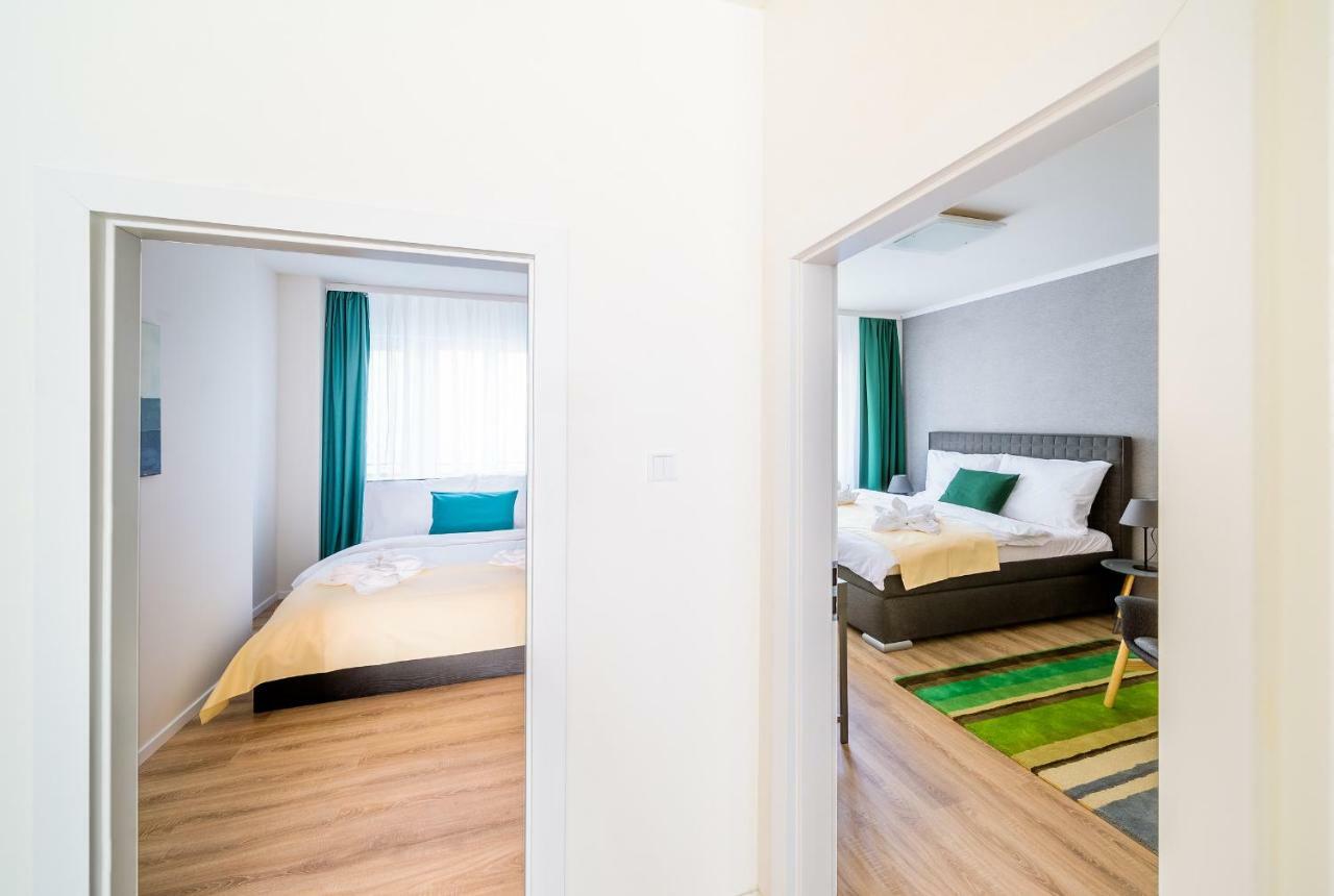 Michal&Michael'S Central Apartments Praag Buitenkant foto